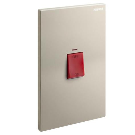 GALION - 2 GANGS VERTICAL DOUBLE POLE 45A SWITCH WITH RED POWER INDICATOR - CHAMPAGNE