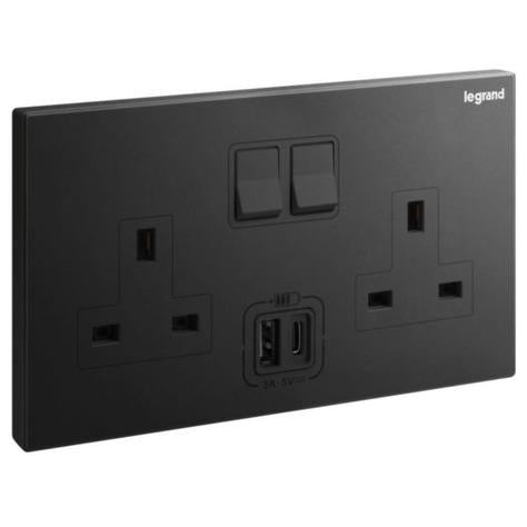 GALION - 2 GANGS BRITISH STANDARD SWITCHED SINGLE POLE SOCKET OUTLET - 13A - WITH 3A TYPE-A AND TYPE-C USB CHARGERS - MATT BLACK