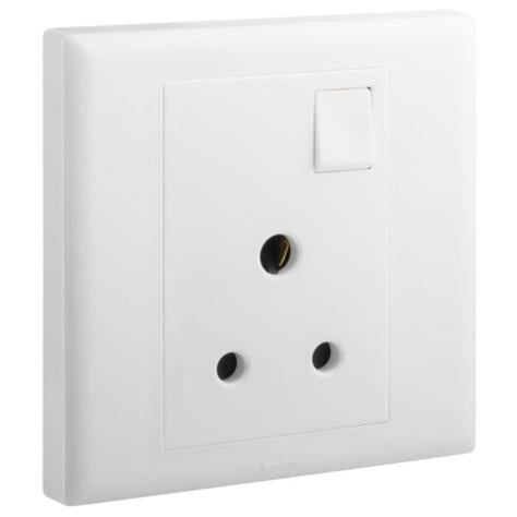 ELOE - 1 GANG BRITISH STANDARD 5A SINGLE POLE SWITCHED SOCKET - WHITE