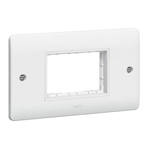 SYNERGY - CARRIER PLATE - FOR 3 MOSAIC MODULE - 2 GANG - WHITE
